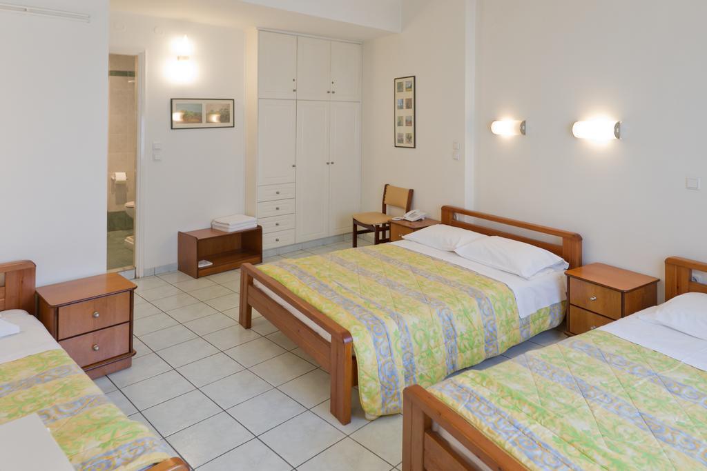 Alex Hotel Tripoli Værelse billede