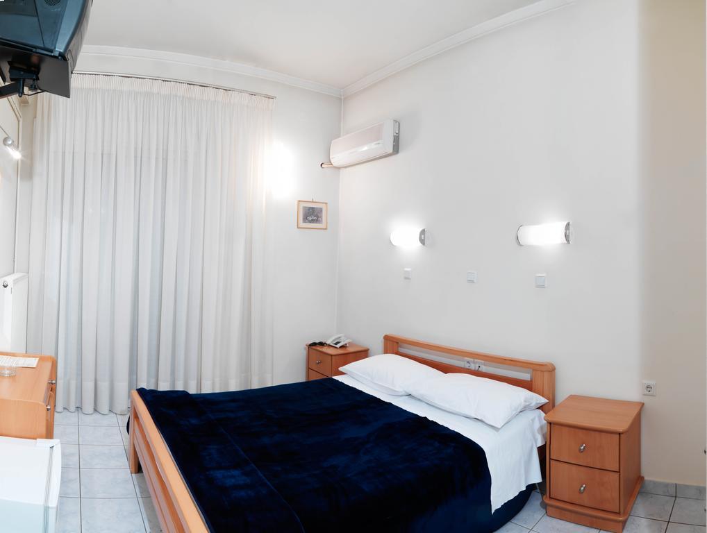 Alex Hotel Tripoli Værelse billede